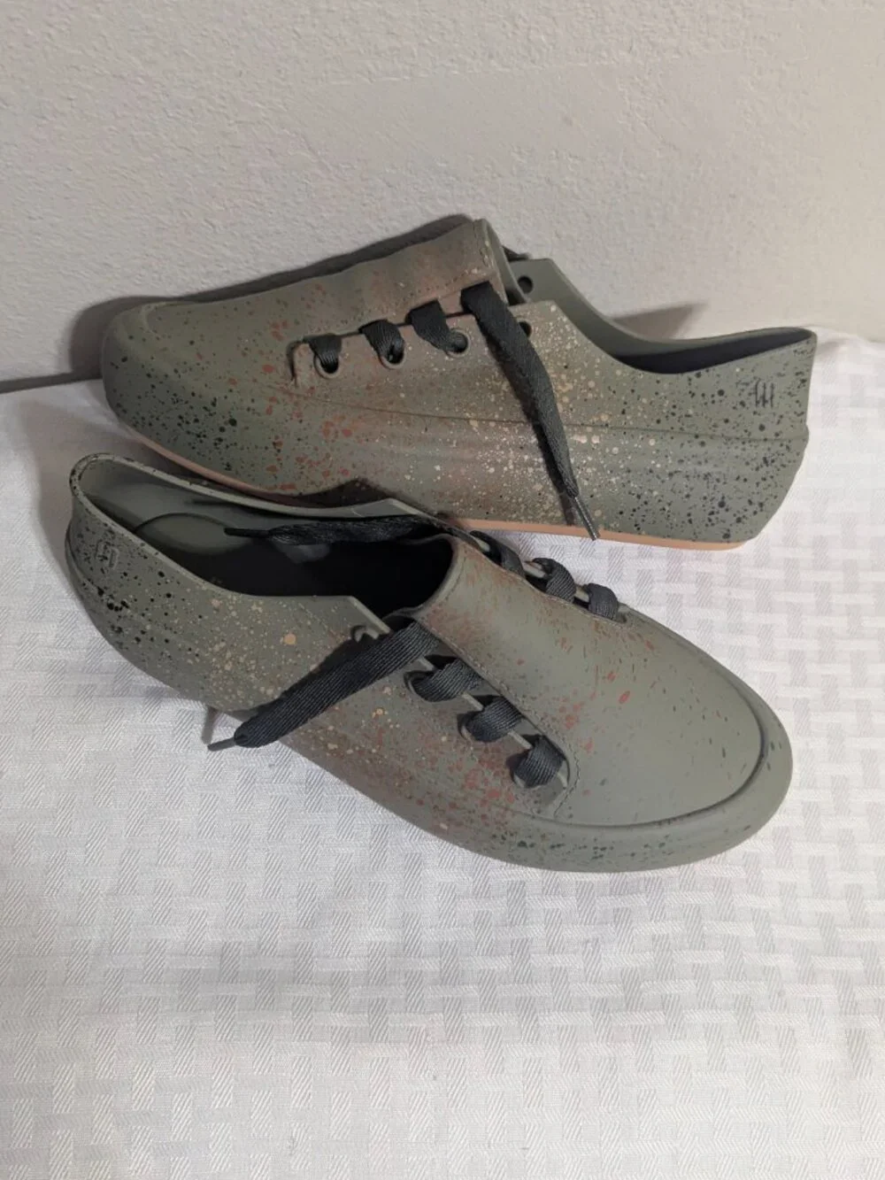 Melissa Ulitsa Slip-On Sneaker size 7